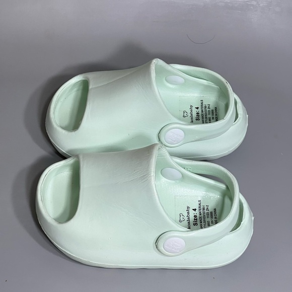 Unisex tNWT size Mint Green toddler Slip-On slide sandal with back no flaws - Picture 5 of 9
